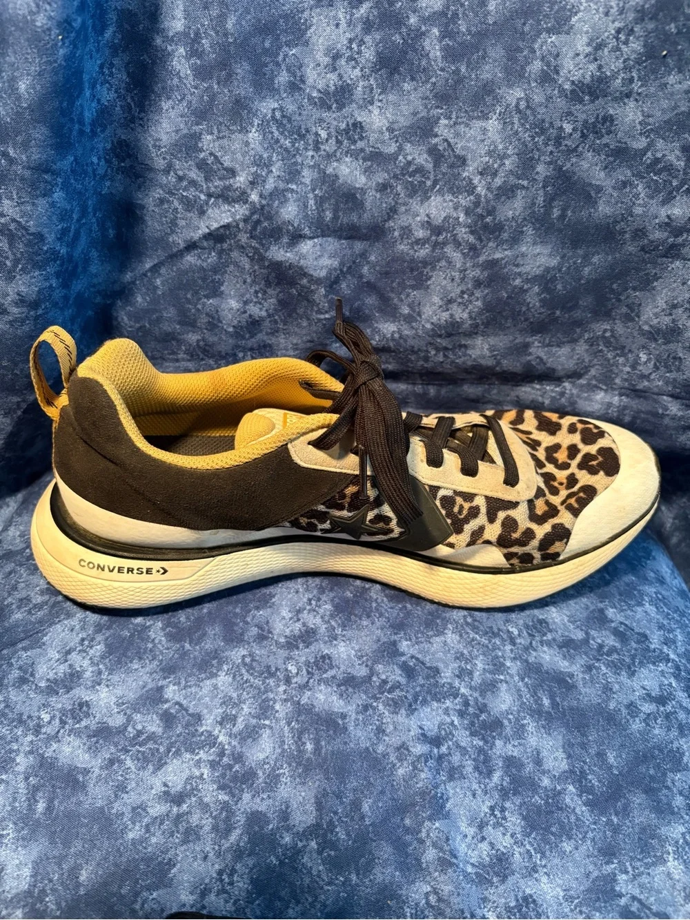 Converse Star Series Low Sneaker Leopard Print Men’s Size 9.5 Tennis Shoes
